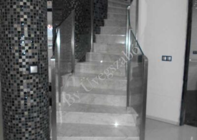 üveg lépcsőkorlát