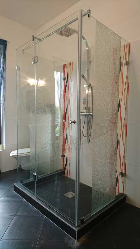 egyedi zuhanykabin készítés