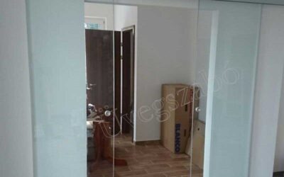 Térelválasztó üveg otthon: ötletek és tippek